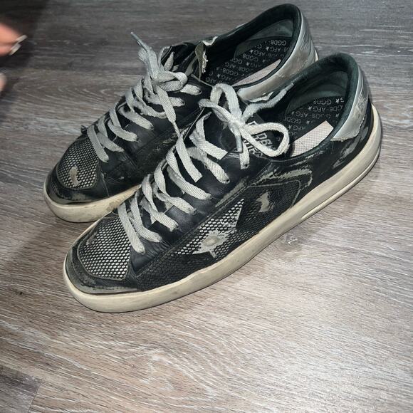 Golden Goose Black and Cream Stardan Trainer Shoes Size 44 - Picture 11 of 11